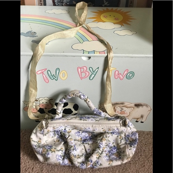 Blue Swiss Roses Small Handbag - Picture 2 of 8